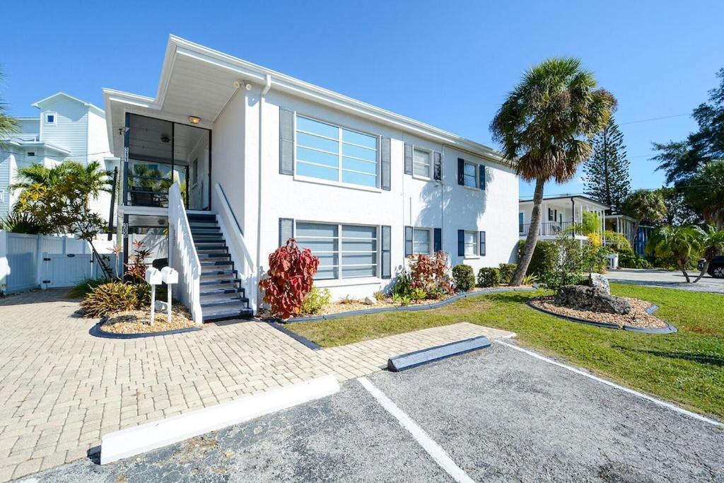 Canal 309 - Right In Siesta Key Village! Dış mekan fotoğraf