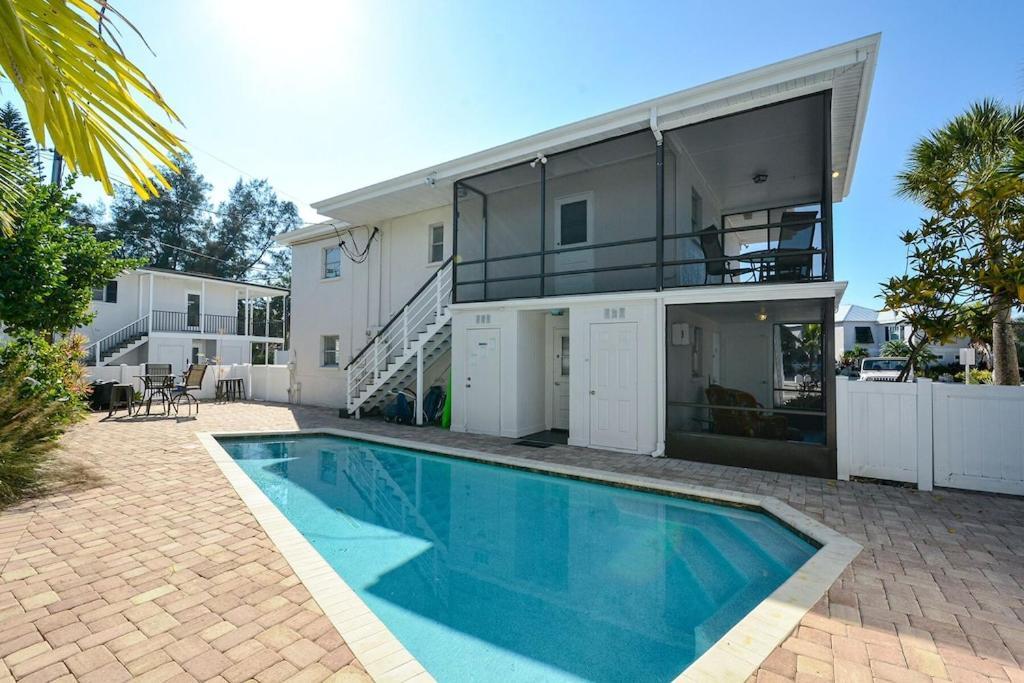 Canal 309 - Right In Siesta Key Village! Dış mekan fotoğraf